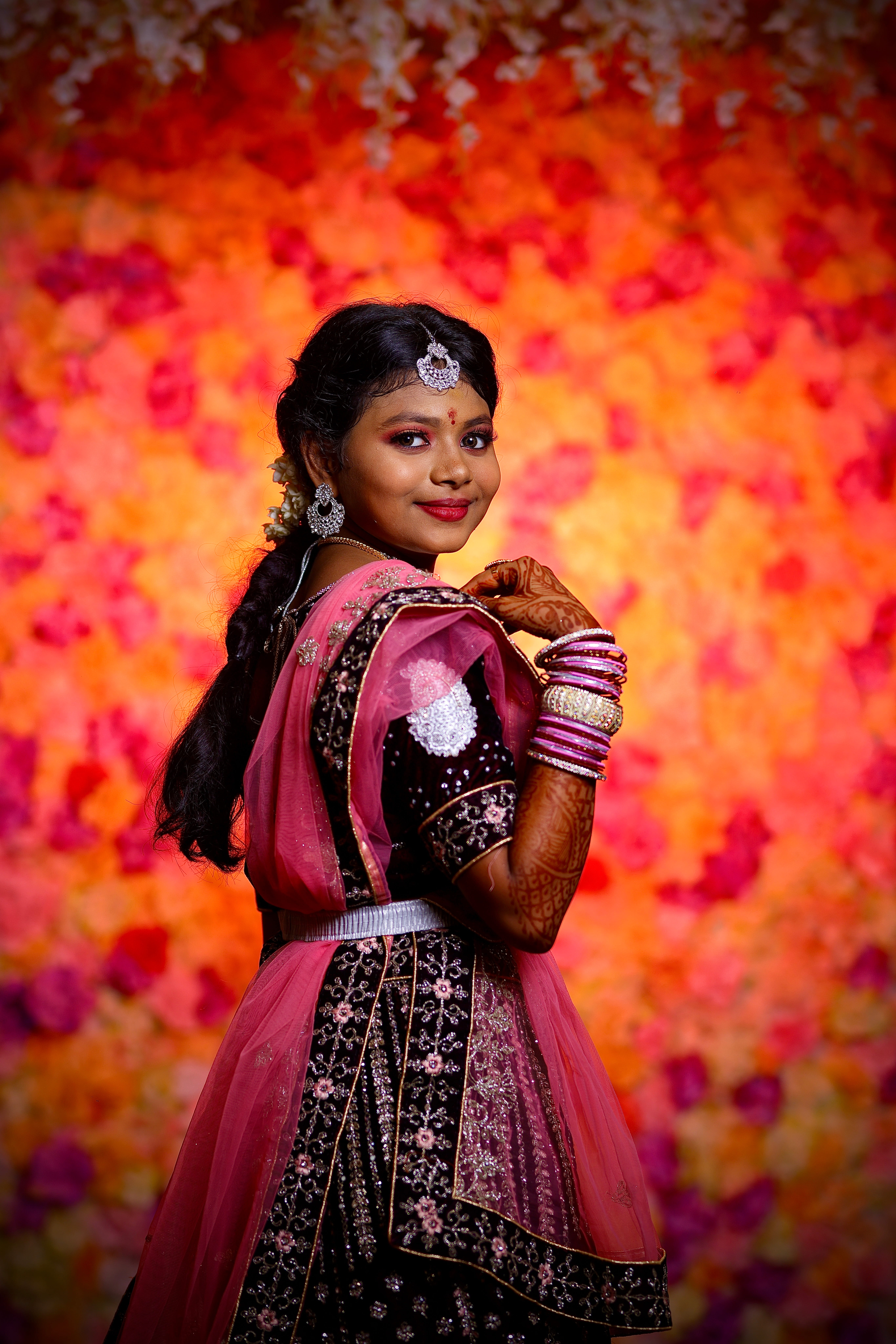 Nizhal Studio Couple Portraits 6