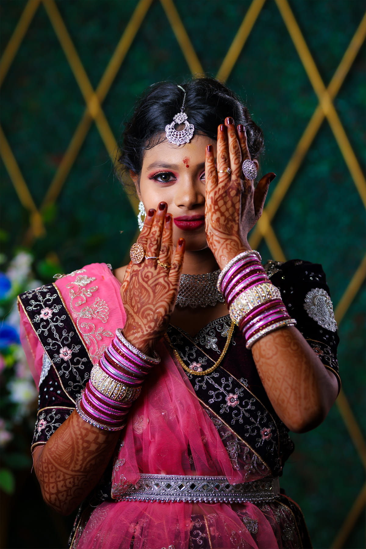 Nizhal Studio Couple Portraits 11